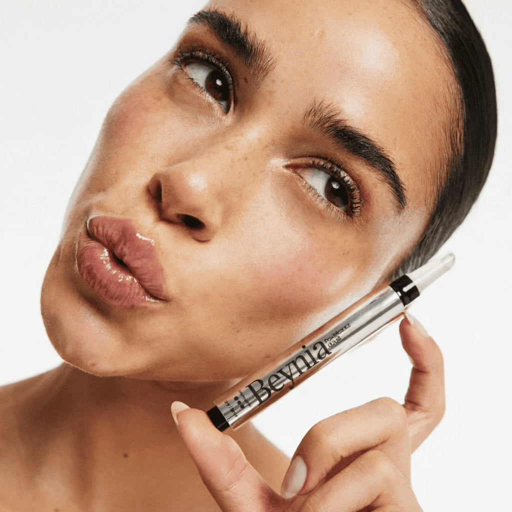 Aumenta il volume delle labbra, senza punture