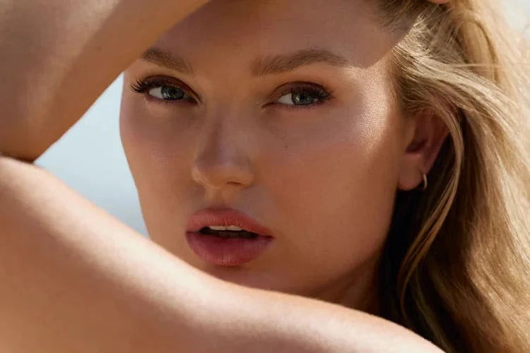 Effetto lifting immediato per uno sguardo riposato